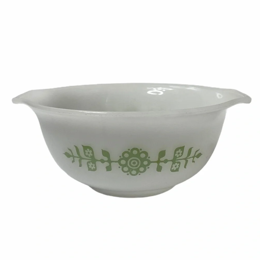 Vintage Pyrex Bowl Side Handles Floral Design MCM Cottagecore Retro Cottage